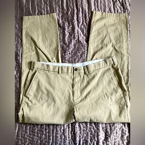 EUC men’s khaki dress slacks 40 x 30